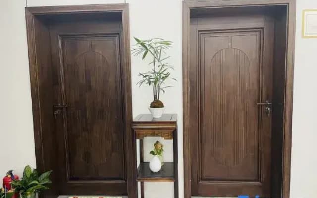Yinju Homestay (Lianyungang Jiaruibao Plaza)