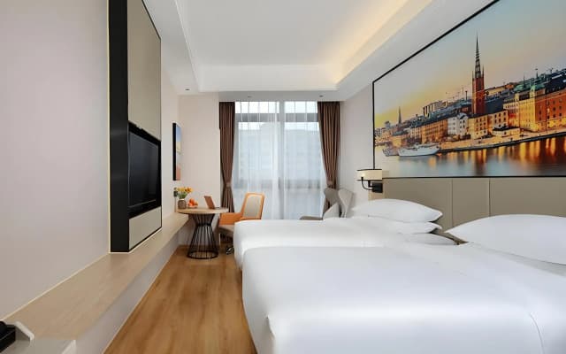 Vienna International Hotel（Chongqing Airport Shop）