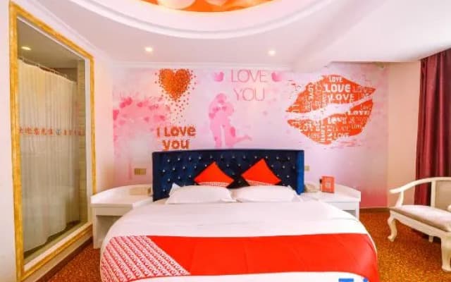 Tanggong Hotel