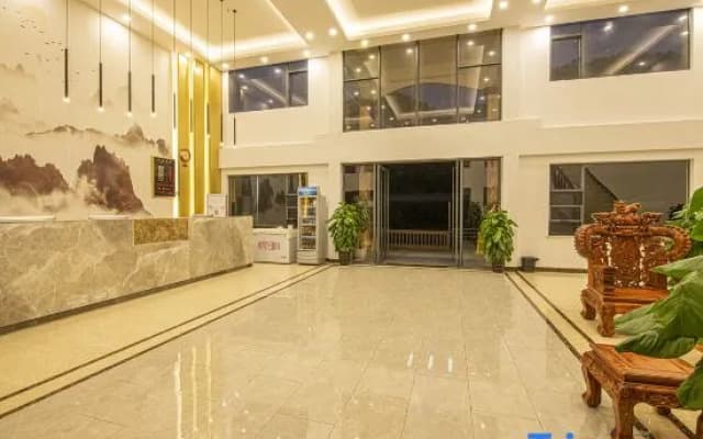 Guicun River Hotel