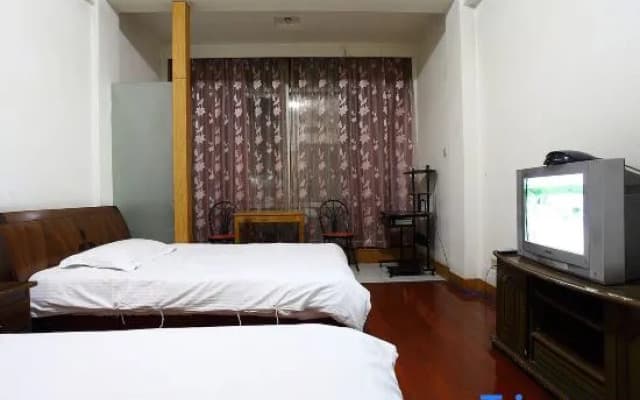 Hushan Wangdu Guest Room