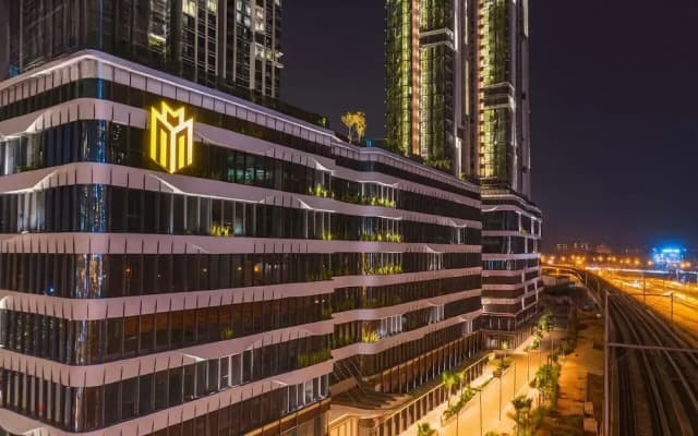 Lumière Riverside by Urban Home