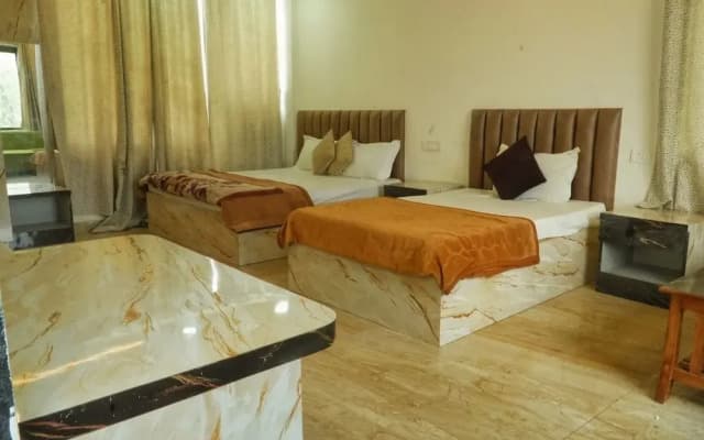 Hotel satyam