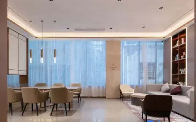 Lavande Hotels(Longhui County Government,Daqiao Road)