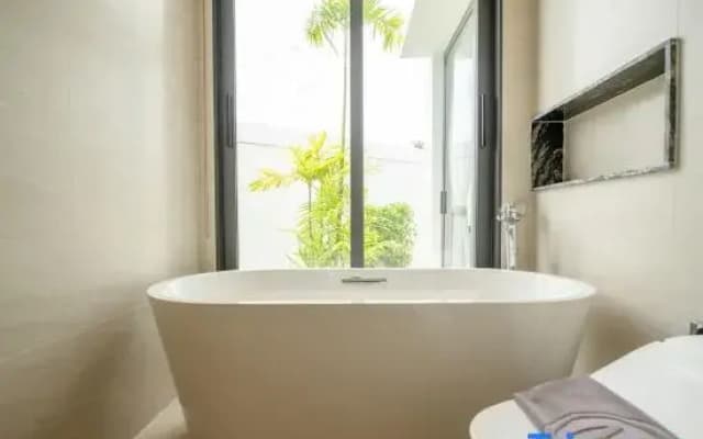 4 Bedroom villa Chalong