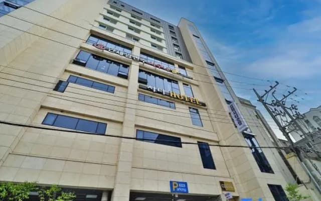 city hotel