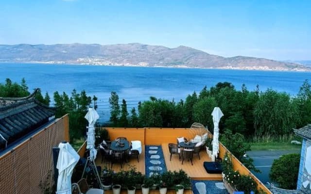 Dali Xingui Seaview Inn