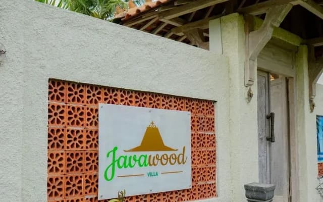 Java Wood Villa