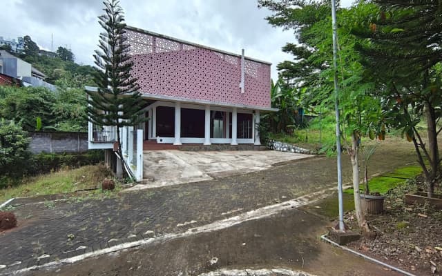 Hotel O House Of Fosil Syariah