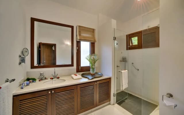 Shreyas Retreat