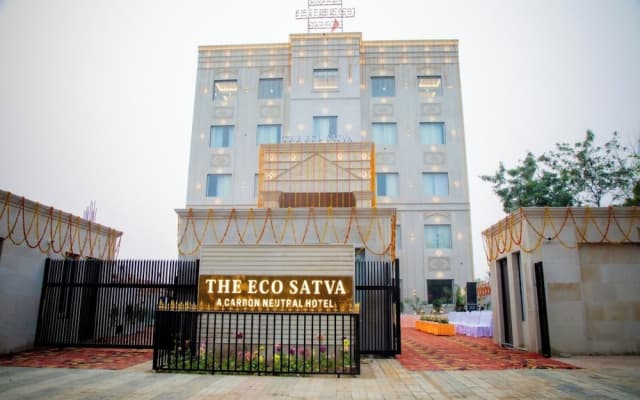 Eco Satva Ayodhya - Kitchen With No-Onion No-Garlic