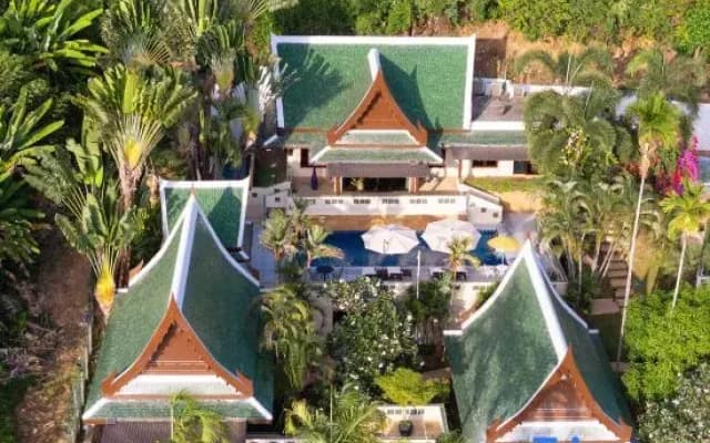 D Villa Phuket-Luxury 6-Bedroom Private Villa in Panwa Entire Place