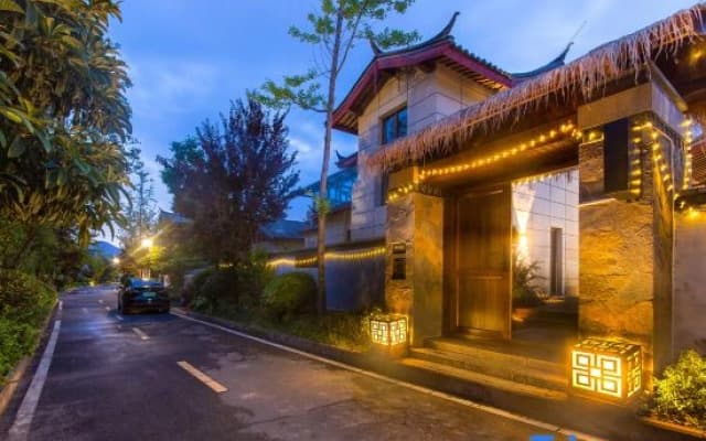 Lijiang Youjian Xiashe (Shuhe Ancient Town Branch)