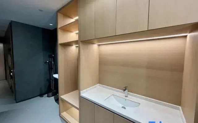 H·CRYSTAL Hotels