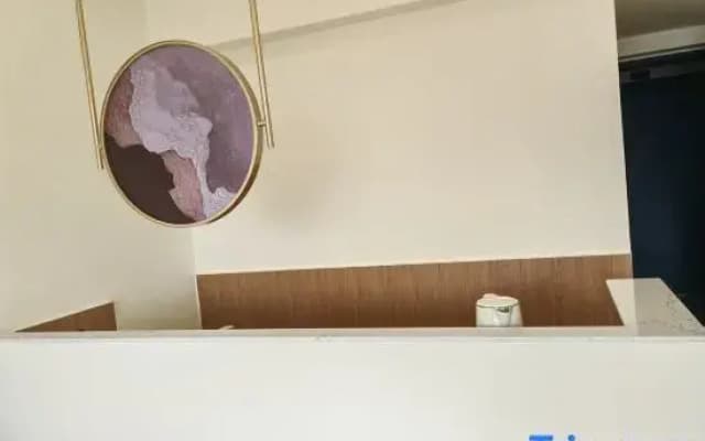 Yimei Homestay (Huashang International)
