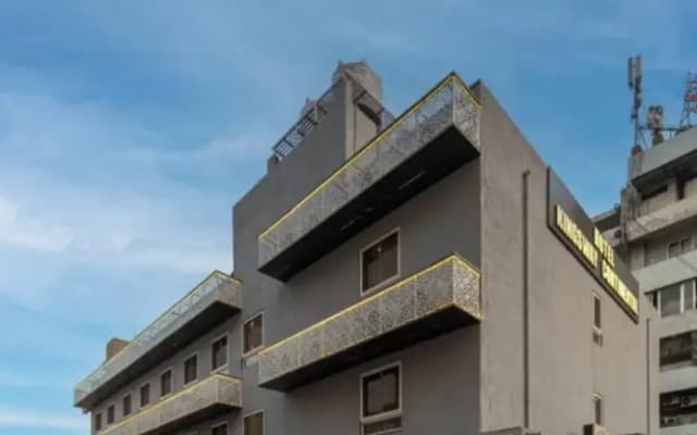 Hotel Kingsway Continental Raipur