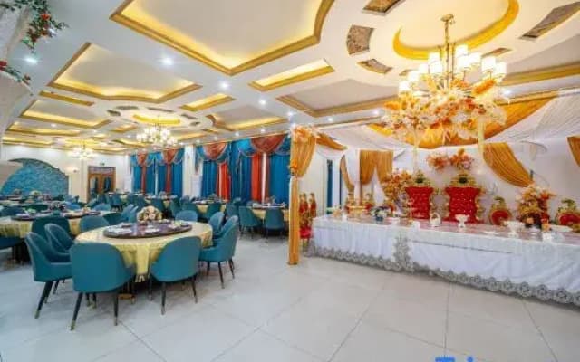 Licheng Huasheng International Hotel (Hotan Railway Station Branch)