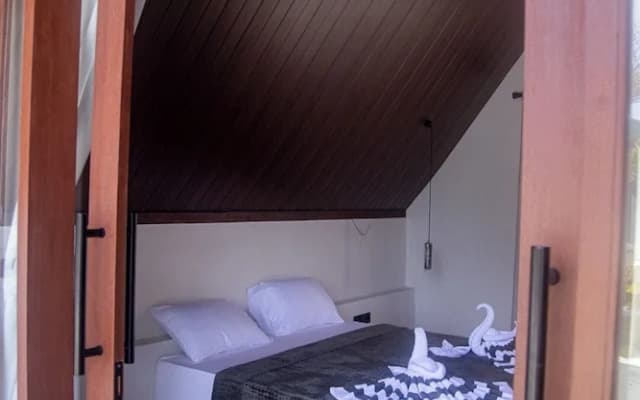 Limbo Lux Bungalows
