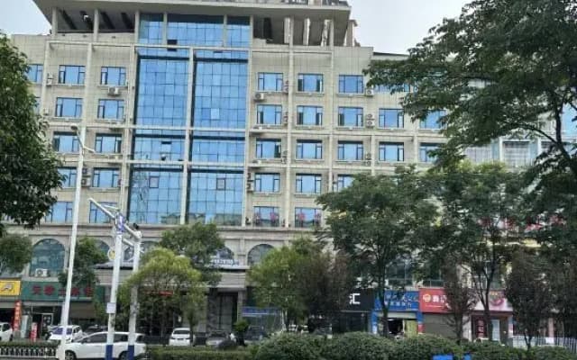 Pingxiang Tiange Business Hotel (High-speed Railway Station)