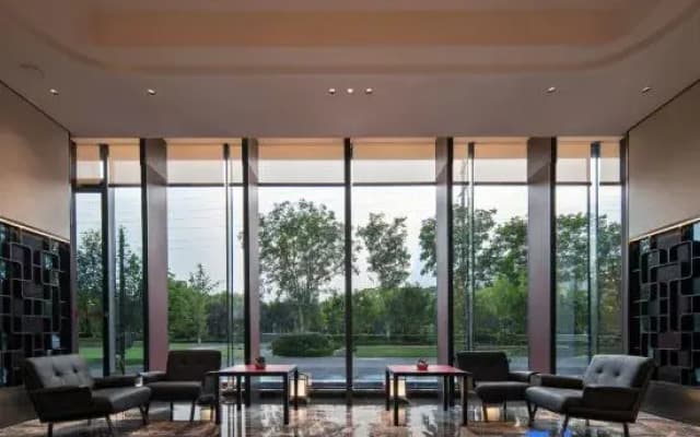 Tongxiang Weijia Hotel (Renmin Road1581)