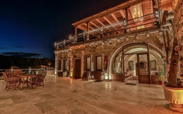 Отель Şah Saray Cave Suites Halal