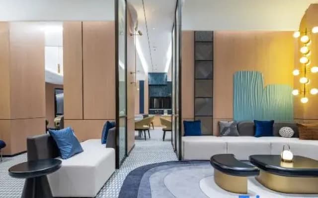 Manbu Shiguang Hotel (East Station Wuyi Plaza)