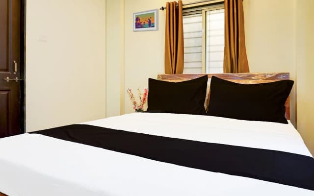 Hotel O Jaihind Building