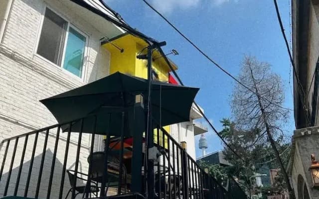 Jnineguesthouse