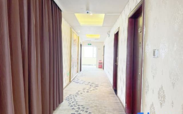 Jinghong Hotel