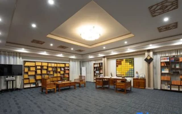 Lushan Lutos Terrace Garden Resort Hotel