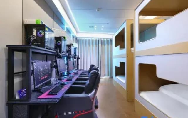 Mirage E-Sports Hotel (Wuxi Qianqiao Subway Station)