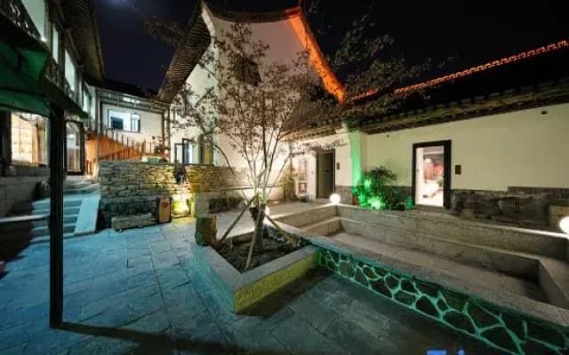Qisu Starry Sky · Canal Courtyard Designer Hotel