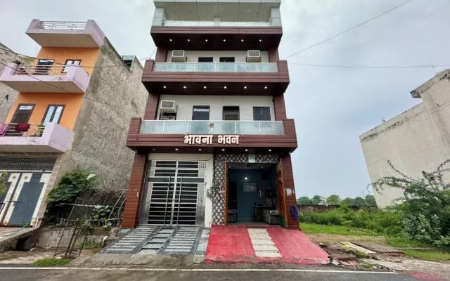 Hotel Bhavna Bhawan 800 m from Prem Mandir