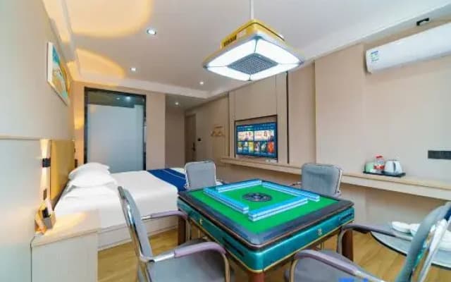Chaozhou Opportunity Room