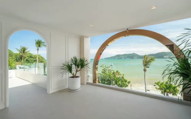 The Cyan at Patong Hotel