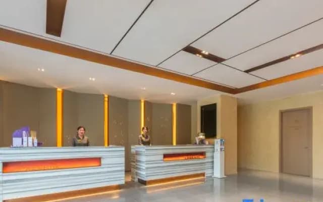 Lavande Hotel (Yancheng High-Speed Railway Station)