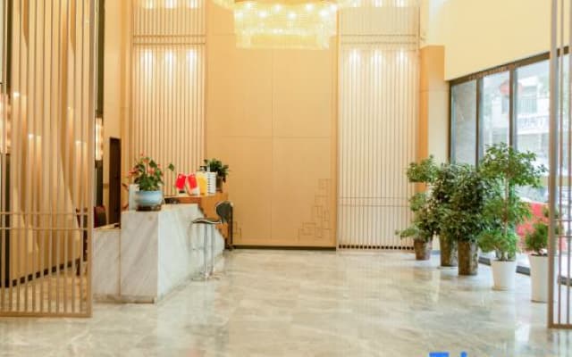 Yicheng Hotel