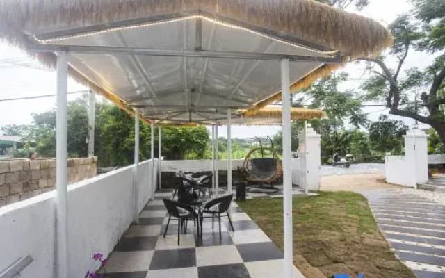 Weizhou Island Banxia Yunjian Homestay (Shell Beach)