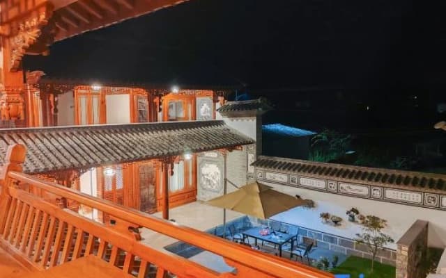Shaxi Ronggui Yaju Homestay