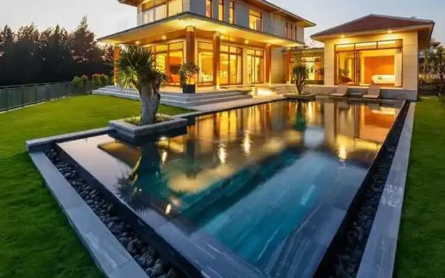 Large Luxury Villa - Ocean Estates Resort