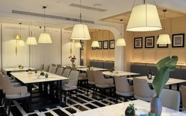 AnmanFlowerRoomHotel