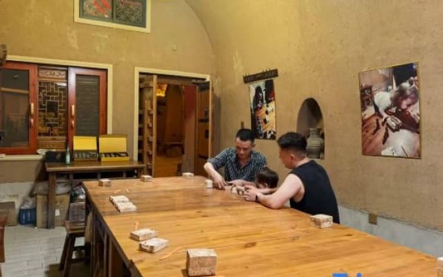 Yaojian Dongtian Homestay (Xi'an Terracotta Army Museum Tourist Area)