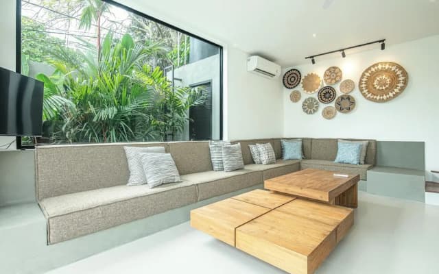 Elegant 5BR Modern Villa Steps From Caf Del Mar
