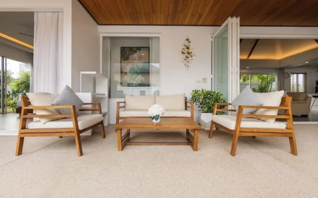 Villa Hemi 2BR Modern Thai Style