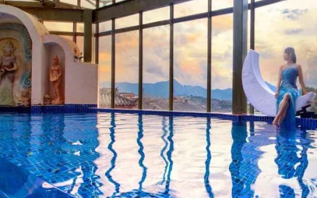 Lijiang LiuLigong 360 degrees Hot Spring Hotel