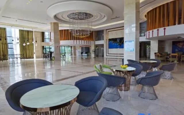 Qinhai Hotel Apartment(Nanshan Temple Yazhou Bay Science and Technology City Store)