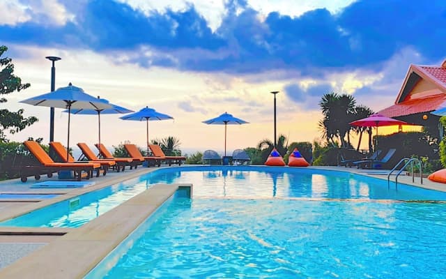 Phumala Lanta Seaview Resort