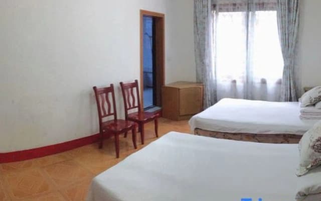 Jingshan Huaxing Hotel