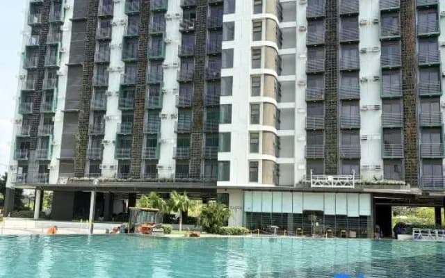 Furnished Studio Condo in Santa Rosa