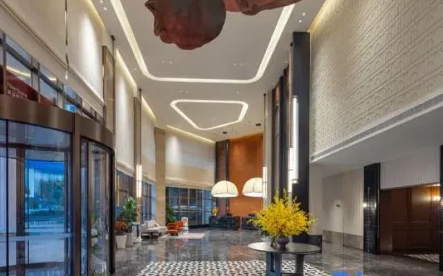 Hawthorn Hotel (Chenzhou Wuling Square Government Office Branch)